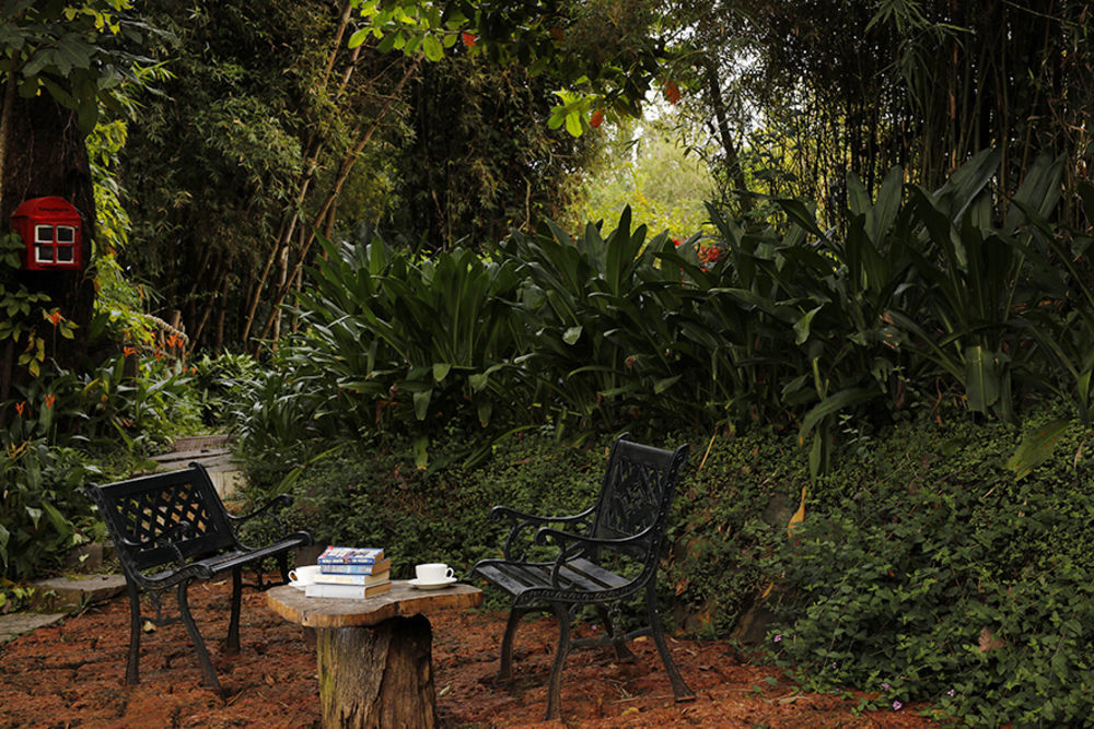 Amanvana Spa Resort, Coorg Kushālnagar Esterno foto